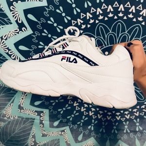 Fila Sneakers